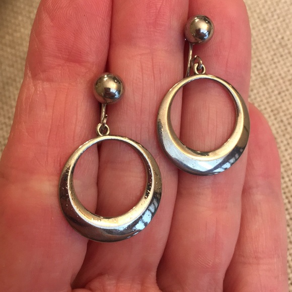 Vintage Circle Dangle Clip Earrings Silvertone - Picture 4 of 6
